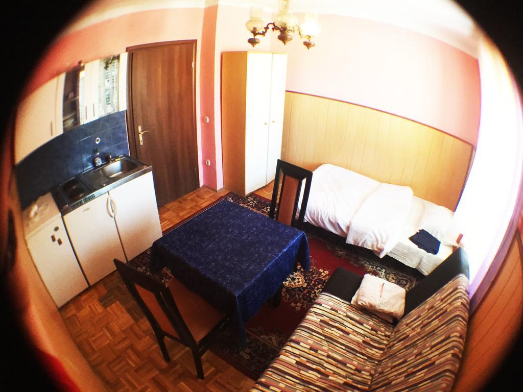 Guest House Pikapolonca Maribor Exteriér fotografie