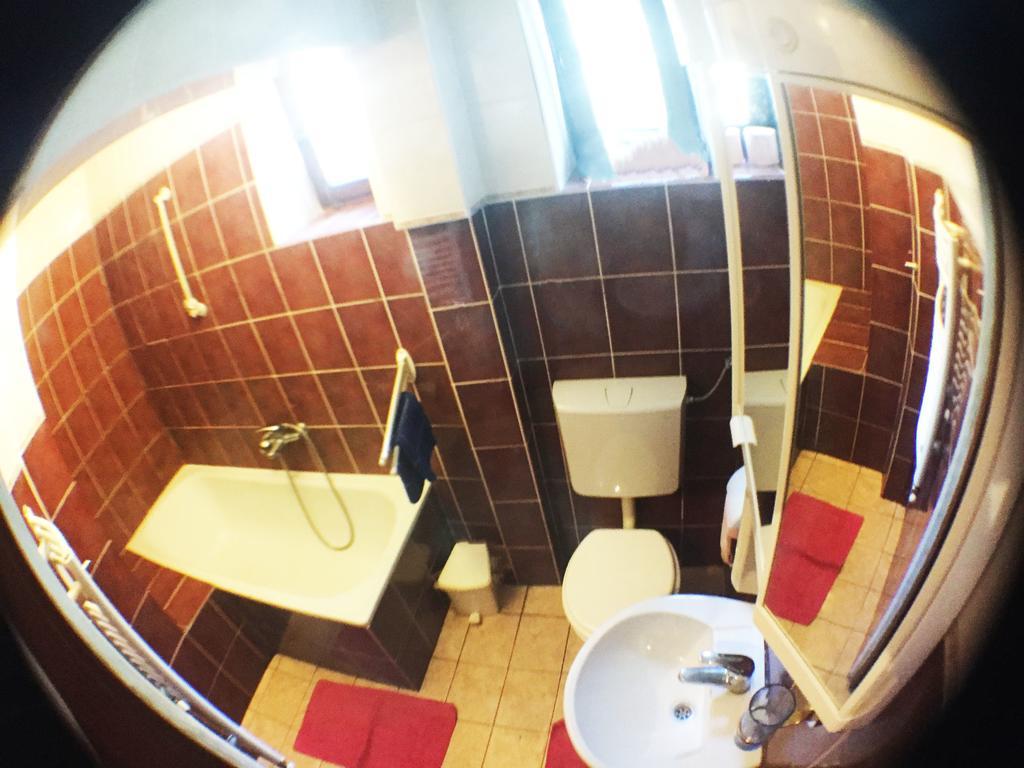 Guest House Pikapolonca Maribor Exteriér fotografie